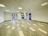 NA PRENÁJOM: Reprezentatívny priestor a výmerou 85m2 v centre mesta Trnavy