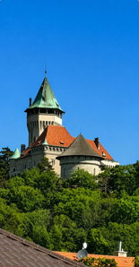 NA PREDAJ:  4-izbový byt s krásnym výhľadom na zámok Smolenice.