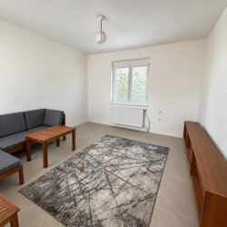 NA PRENÁJOM: Menšia izba v zdieľanom dome na prenájom v Trnave
