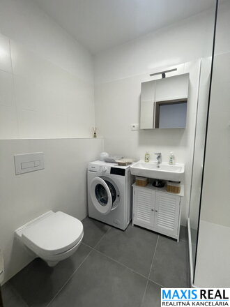 NA PRENÁJOM: Úplne nový 2 izbový byt s lodžiou v novostavbe Prúdy.