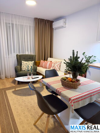 NA PRENÁJOM: Malý 2-izbového bytu s balkónom a park.státim v novostavbe Arboria