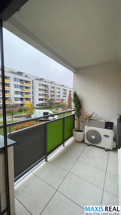 NA PRENÁJOM : Na prenájom klimatizovaný 2-izbový  byt v novostavbe ARBORIA s 2park.státiami