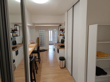 NA PREDAJ: 2 izbový apartmán v apartmánovom dome Almet  na Donovaloch.