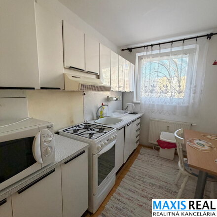 NA PRENÁJOM: PRENÁJOM 3-IZBOVÉHO BYTU PRI TESCU