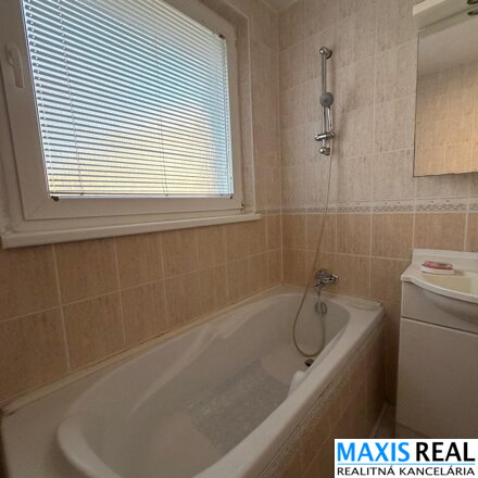 NA PRENÁJOM: PRENÁJOM 3-IZBOVÉHO BYTU PRI TESCU