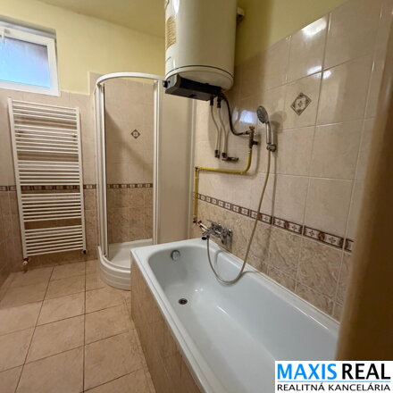 NA PRENÁJOM: Garsónka vo Zvončíne