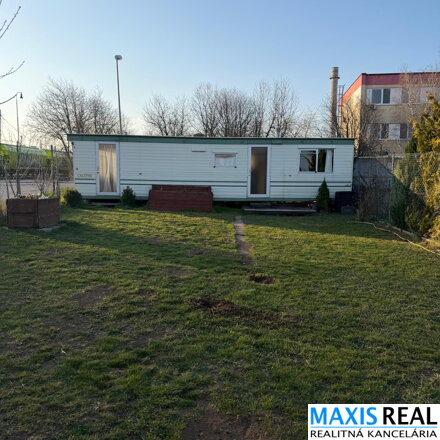 NA PREDAJ: Záhradka s mobilným domčekom priamo v Trnave