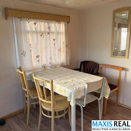 NA PREDAJ: Záhradka s mobilným domčekom priamo v Trnave