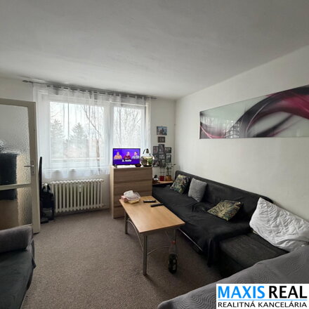 NA PREDAJ: 1 izbový byt pri OC MAX