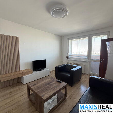 NA PRENÁJOM:  Prenájom veľkého 1,5 izbového bytu na Prednádraží.