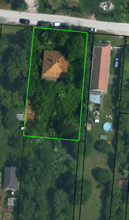 NA PREDAJ: VEĽKÝ POZEMOK V SUCHEJ NAD PARNOU – NAD PRIEHRADOU