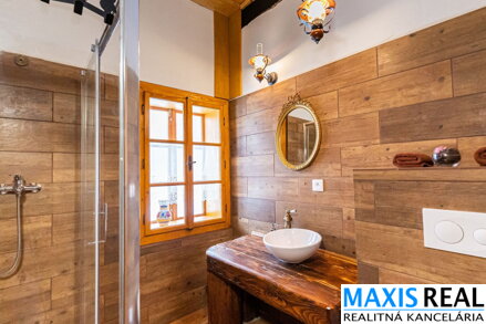 NA PREDAJ: Investičný rekreačný objekt HÁJENKA v Zázrivej s privátnym wellness