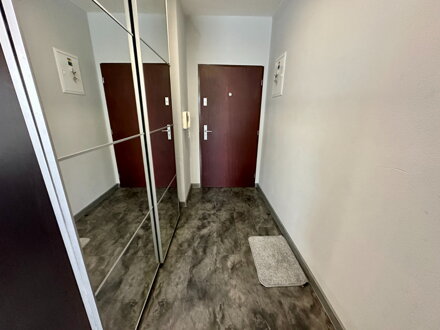 NA PRENÁJOM: Veľký 2 izbový byt s balkónom, pivnicou a parkovaním v bytovom dome Albert Trnava