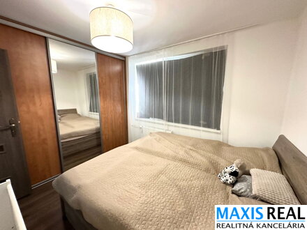 NA PREDAJ: 3-izbový byt s lodžiou a výmerou 64 m² v tichej lokalite Trnavy – G. Dusíka