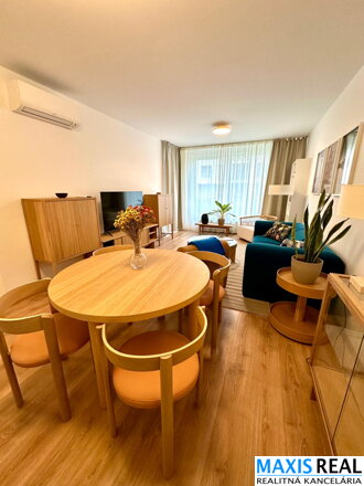 NA PRENÁJOM: Moderný 2-izbový byt s terasou a predzáhradkou – Cukrovarská, Trnava