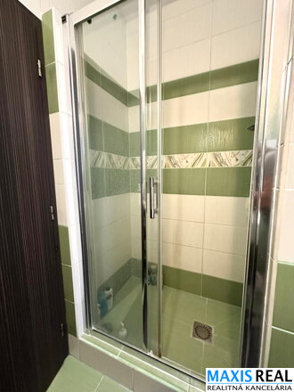 NA PREDAJ: Menší 1-izbový byt v priamom centre Trnavy – Dolné Bašty