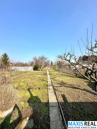 NA PREDAJ: Rodinný dom s pozemkom 770 m² v Modranke-Trnava