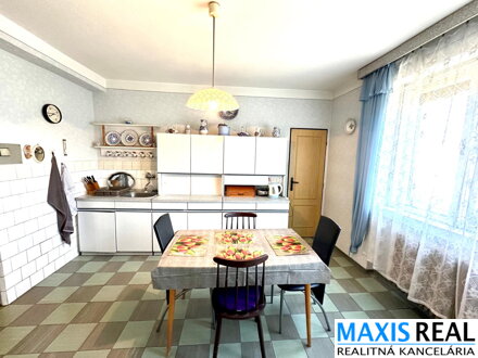 NA PREDAJ: Rodinný dom s pozemkom 770 m² v Modranke-Trnava