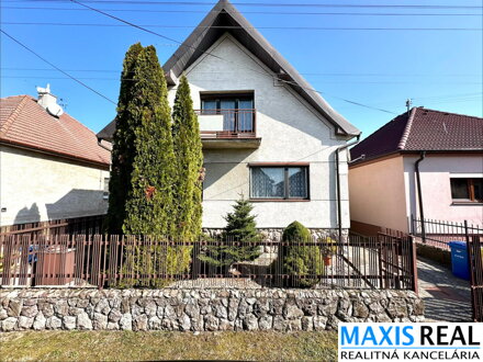 NA PREDAJ: Rodinný dom s pozemkom 770 m² v Modranke-Trnava