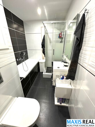 TOP NA PREDAJ: Štýlový 3-izbový byt vo vyhľadávanej lokalite A. Kubinu v Trnave