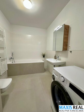 TOP NA PRENÁJOM: Nový 2-izbový byt s lodžiou a parkovaním v podzemnej garáži – Zimná ulica, Trnava