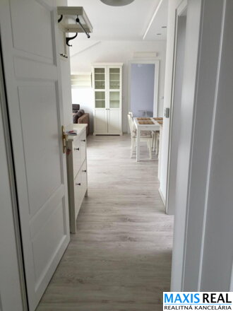 TOP NA PRENÁJOM: 2-izbový byt priamo v centre Trnavy s parkovaním 