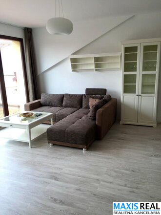 TOP NA PRENÁJOM: 2-izbový byt priamo v centre Trnavy s parkovaním 