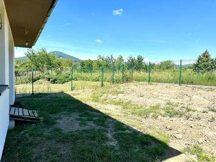 TOP NA PREDAJ: Novostavba 4-izbového rodinného domu na 605 m² pozemku – Trstín – len 18 km od Trnavy