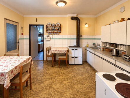 NA PREDAJ: 4-izbový rodinný dom v obci Dechtice