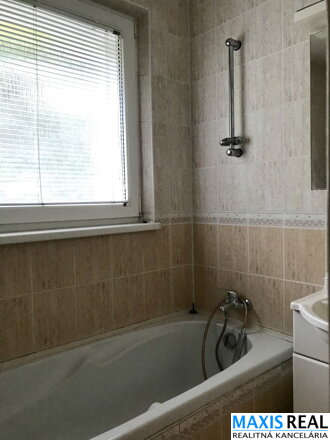 Na prenájom : Kompletne zariadený 3 izbový byt pri Tescu na Veternej ul. 