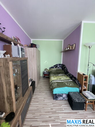 NA PREDAj: 1 izbový bauring na Prednádraží.   