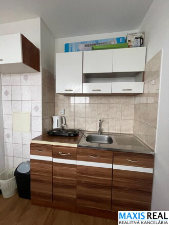 NA PRENÁJOM : 1 izbový byt na Prednádraží