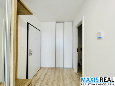 TOP NA PRENÁJOM: Priestranný 2-izbový byt s balkónom vo vyhľadávanej lokalite Arboria s garážovým státím