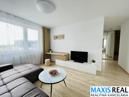 TOP NA PRENÁJOM: Priestranný 2-izbový byt s balkónom vo vyhľadávanej lokalite Arboria s garážovým státím