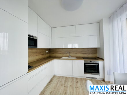 TOP NA PRENÁJOM: Priestranný 2-izbový byt s balkónom vo vyhľadávanej lokalite Arboria s garážovým státím