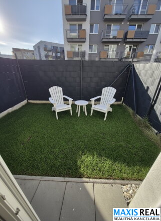 NA PRENÁJOM: Moderný 1-izbový byt so záhradkou v novšej lokalite PARNAS, Biely Kostol