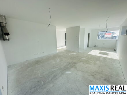 TOP NA PREDAJ: Novostavba rodinného domu na pozemku 550m2 s vyhrievanou garážou