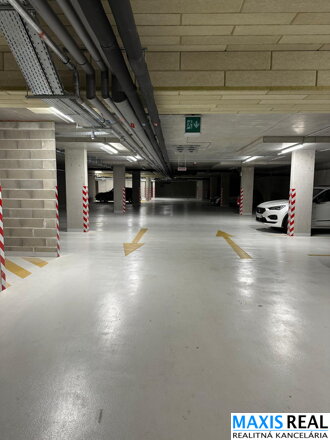 NA PRENÁJOM: Parkovacie státie v podzemnej garáži na Cukrovarskej v Trnave – novostavba 